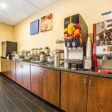 Comfort Inn Ballard-Roosevelt Εξωτερικό φωτογραφία