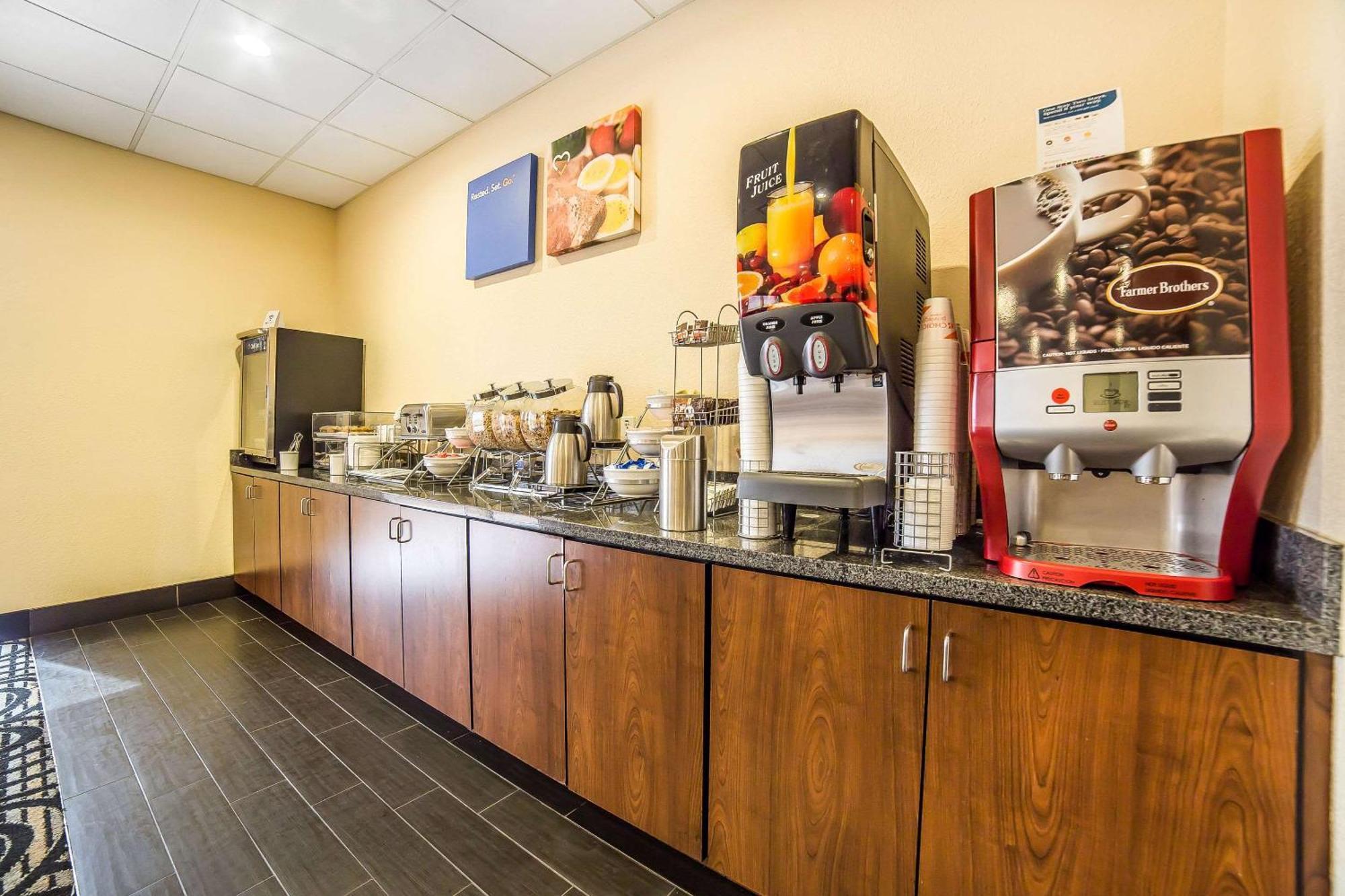 Comfort Inn Ballard-Roosevelt Εξωτερικό φωτογραφία