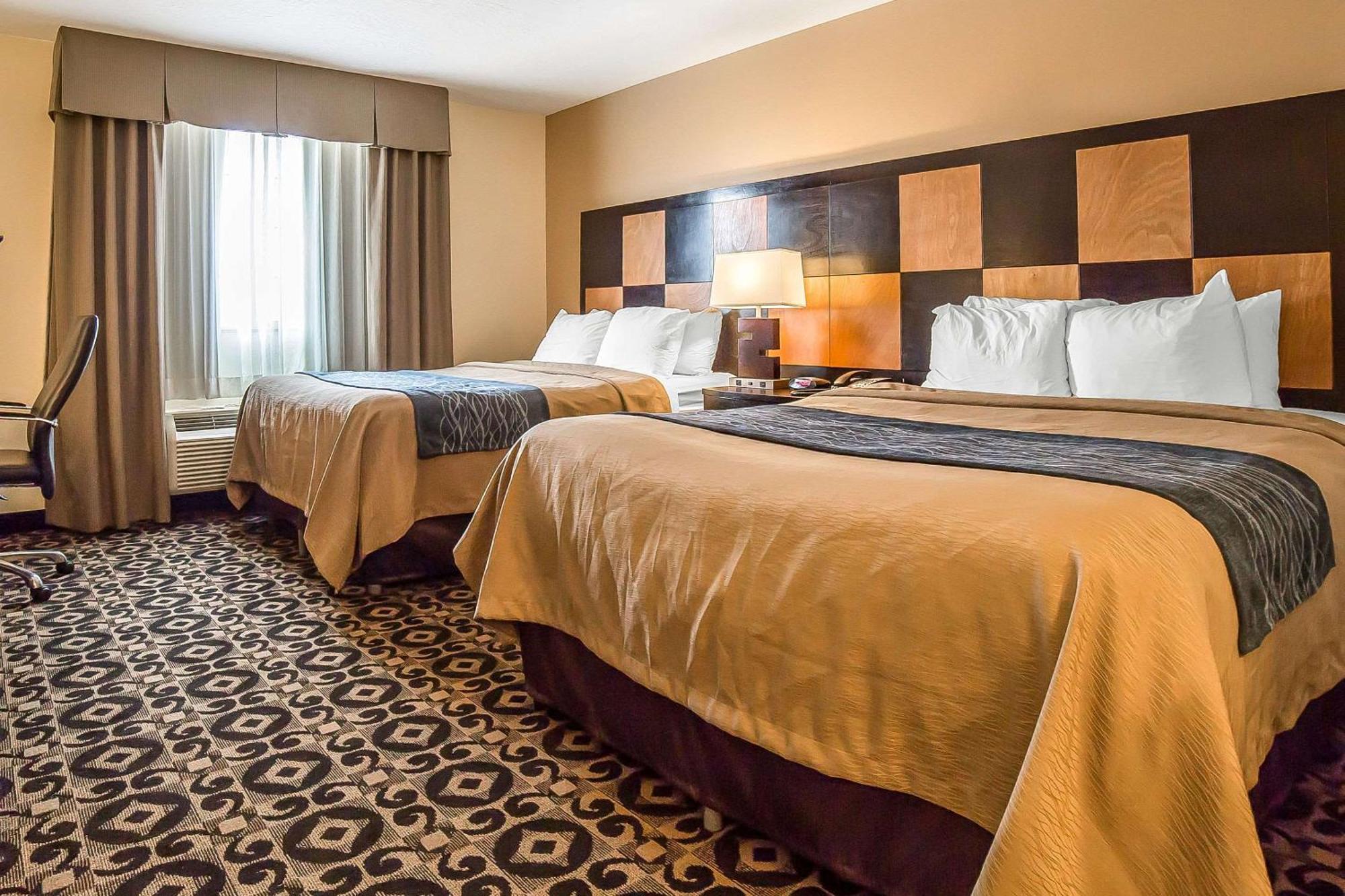 Comfort Inn Ballard-Roosevelt Εξωτερικό φωτογραφία