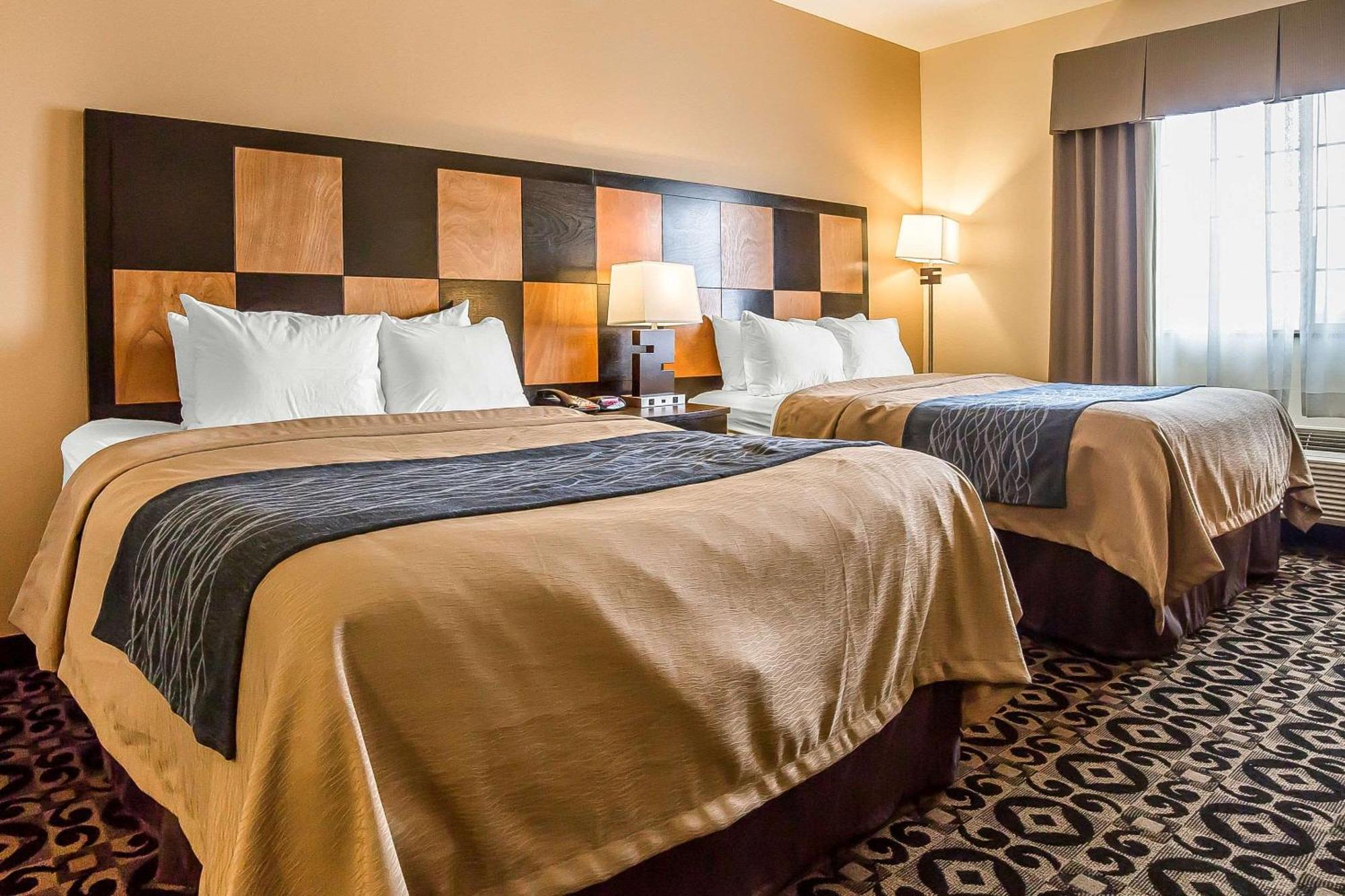 Comfort Inn Ballard-Roosevelt Εξωτερικό φωτογραφία