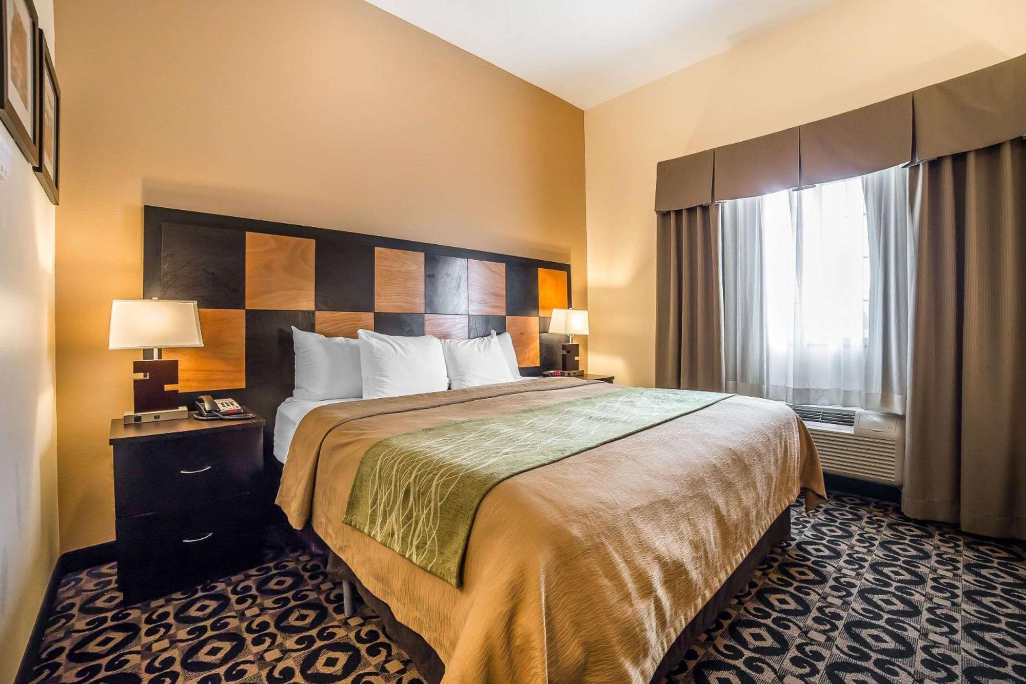 Comfort Inn Ballard-Roosevelt Εξωτερικό φωτογραφία