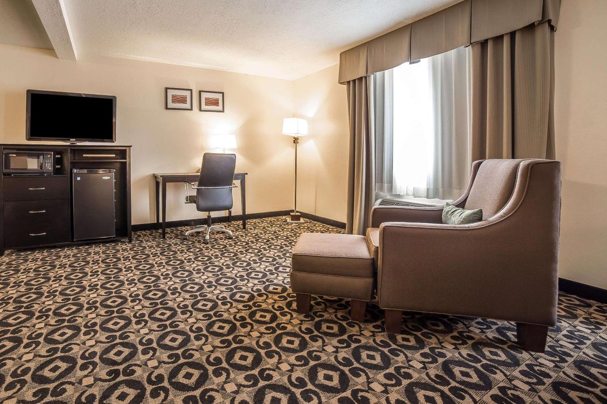 Comfort Inn Ballard-Roosevelt Εξωτερικό φωτογραφία