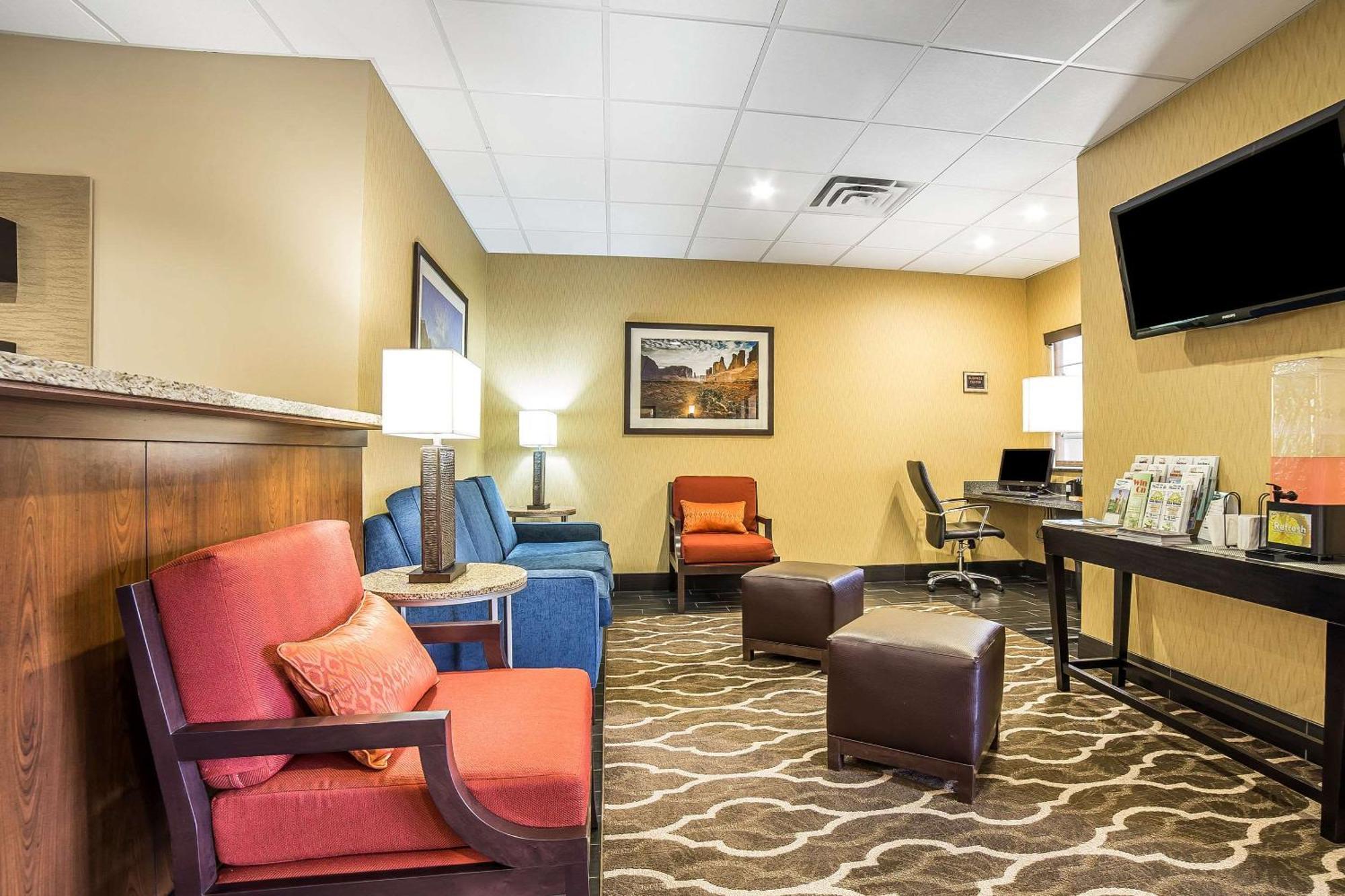 Comfort Inn Ballard-Roosevelt Εξωτερικό φωτογραφία