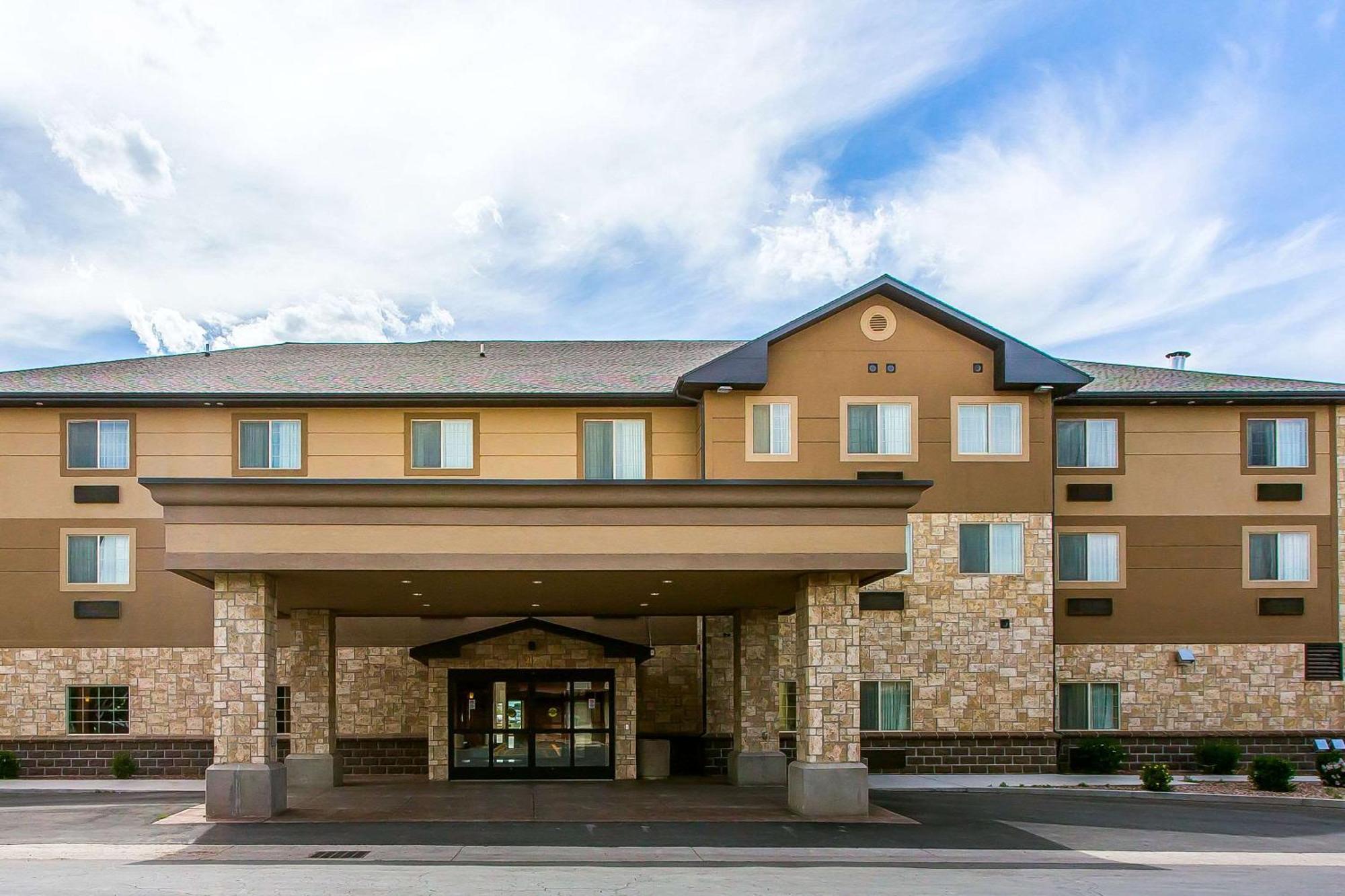 Comfort Inn Ballard-Roosevelt Εξωτερικό φωτογραφία